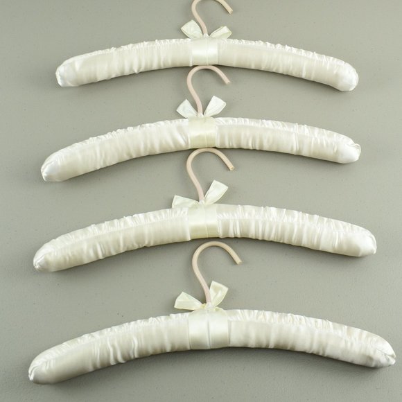 Satin Cushioned Hanger Set of (4) - Picture 5 of 7